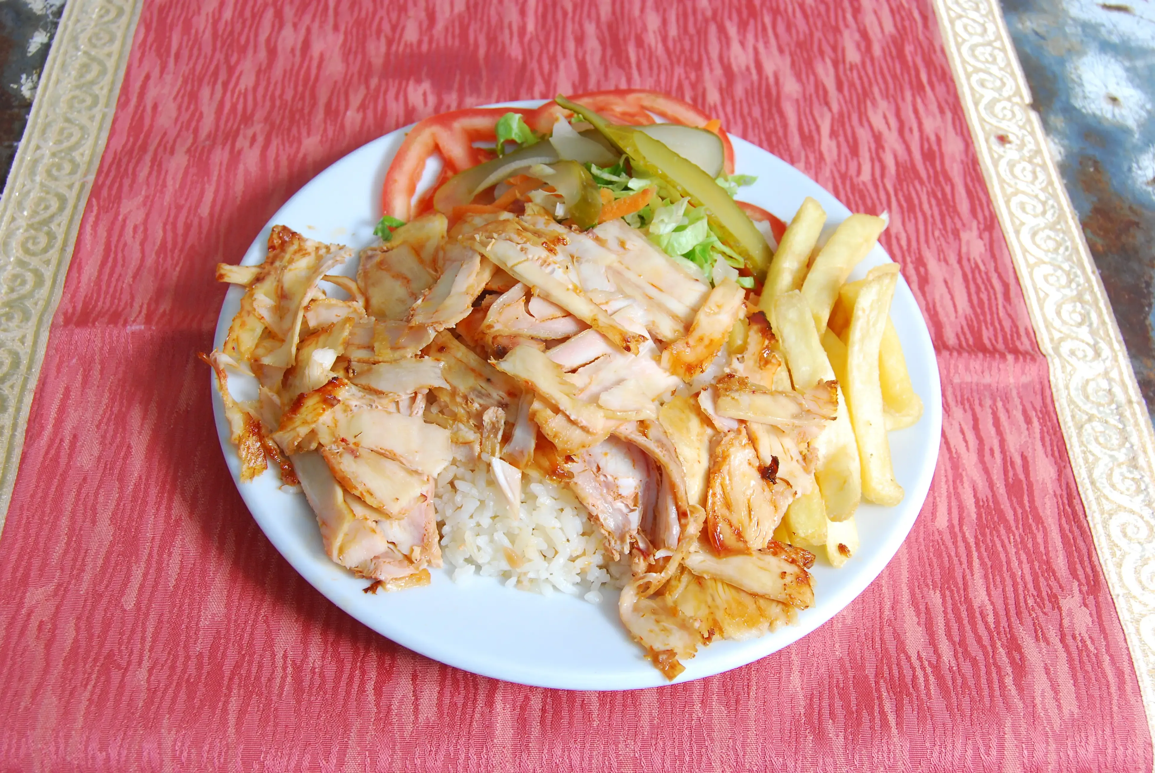 Pilav Üstü Tavuk Döner